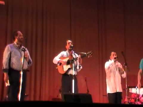 Hermano rayo Hermano moreno Hermano potito y antonio barrul