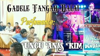 Download lagu Dendang kim minang terbaru ..!!! ( gadele tangah balai ) performance uncu anas kim/with imperium mp3 Download lagu Dendang kim minang terbaru ..!!! ( gadele tangah balai ) performance uncu anas kim/with imperium mp3