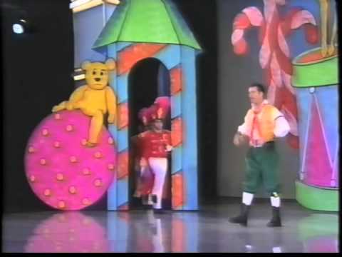 Harry Connick Jr. 'Dance of the Wooden Soldiers'