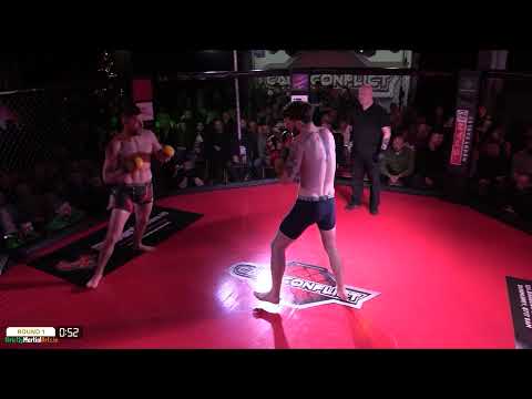 Wayne Nash vs Aodan Devlin - Cage Conflict: Resistance