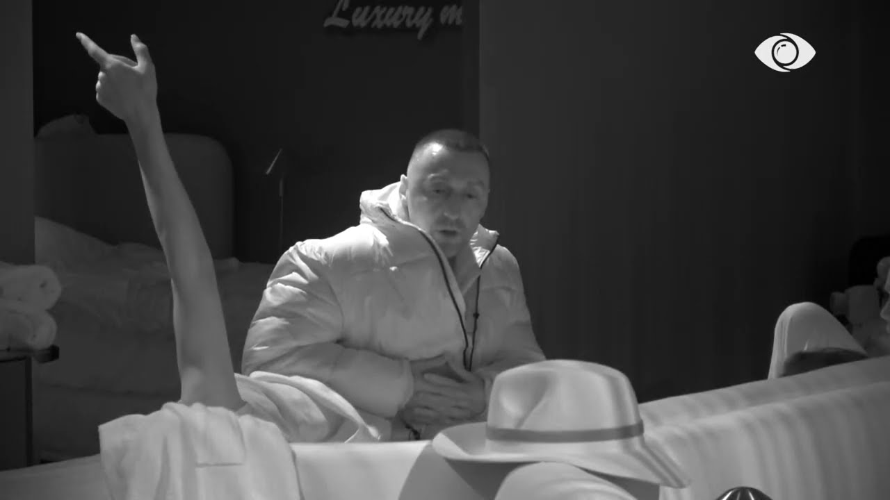 “Nëse do të biesh në nivelin e atij, ik”/ Amberi-banorëve për Gjestin: Ai nuk di të flasi
