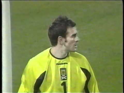 2004 (March 31) Scotland 1-Romania 2 (Friendly).mpg