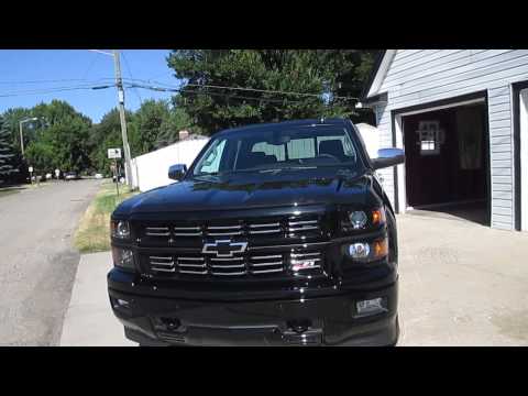Review of Auto Ventshade Aeroskin Hood Shield for 2015 Chevy Silverado