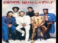Earth Wind & Fire - Love's Holiday *HQ* 