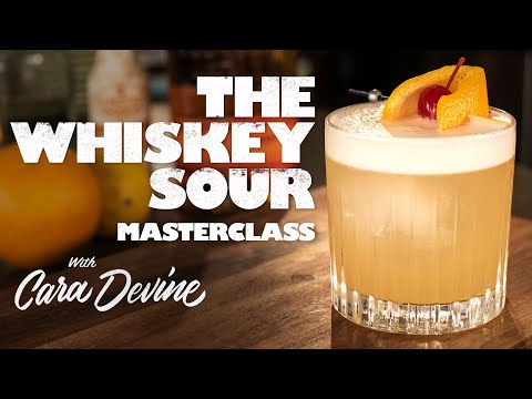 Whiskey Sour – Behind the Bar
