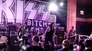 BITCH &amp; CHIPS - Lights Out