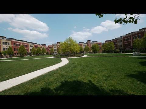 Suburban-style living in River North