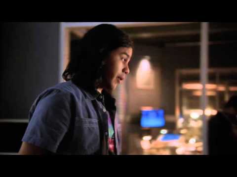 The Flash: S2E16 - The Flash vs Trajectory Fight