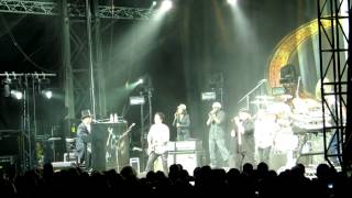 TOTO - Manuela Run (Stockholm, Skansen 10 aug 2012)