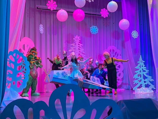 Вести Менделеевск: Новогоднее представление показали воспитанникам приюта «Камские зори»
