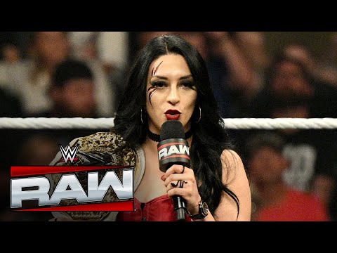 Stephanie Vaquer Shows Off Ankle Injury