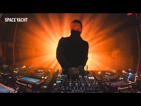 Sak Noel Live DJ Mix Cinco de Mayo - Space Yacht Los Angeles