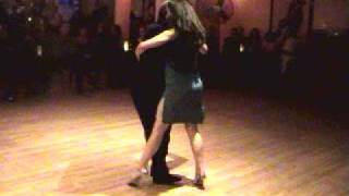 Jorge Torres y Vanja Modzelewski danced with "Ay Aurora"