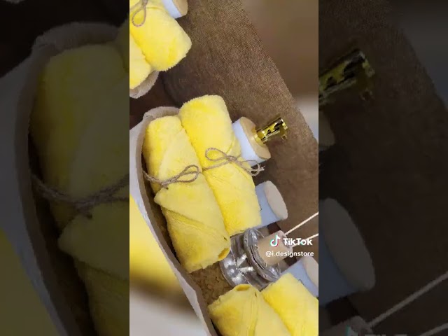 ديكور مغسلة حمام مع مناشف قطنية