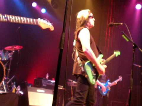 Todd Rundgren- I Saw The Light- Atlanta, 4/3/09