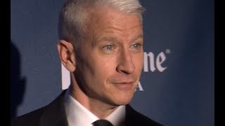 Sandra Bernhard skewers Anderson Cooper