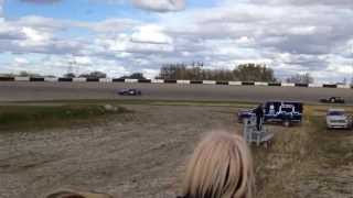 preview picture of video 'Hythe Motor Speedway mini stock race main September 22 2013'