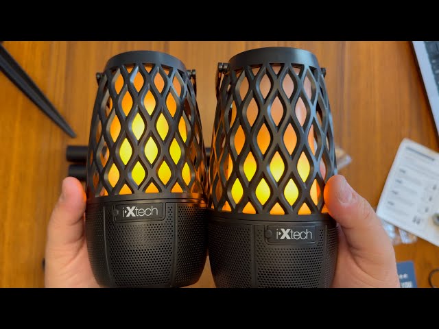 Vídeo relacionado con SKYK Tiki Tunes Bluetooth Altavoces impermeables inalámbricos al aire libre, linterna LED portátil, linterna de ambiente para porche, terraza, patio, piscina, decoración de fiesta, regalo para hombre