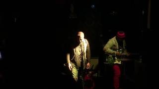 the veldt - symmetry