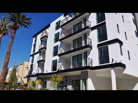 download lagu mp3 mp4 Hollywood Oaks Apartments, download lagu Hollywood Oaks Apartments gratis, unduh video klip Hollywood Oaks Apartments