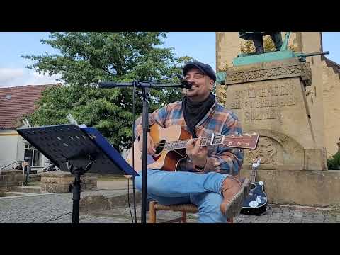 Daniel Hey - Komm wir gehn weg LIVE beim Steinhagener Straßenmusiker Festival