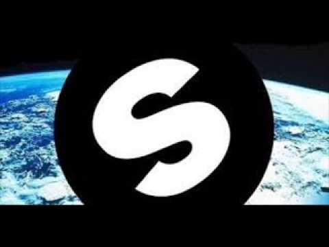 Blasterjaxx vs. David Guetta vs. The Egg - Gravity Don't Let Me Go (AVDAL Mashup )