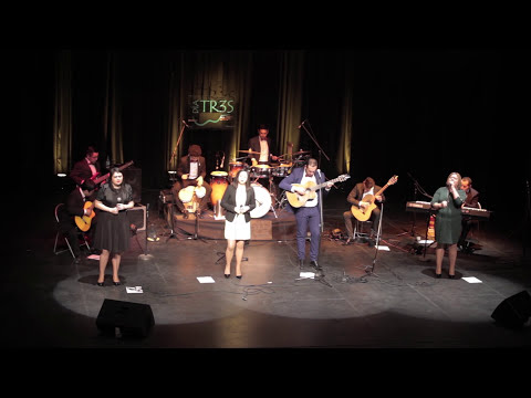 MEDLEY MERECEDOR DE ALABANZA CONCIERTO DIA TR3S