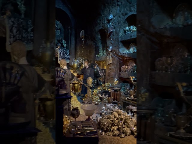 Vídeo relacionado con Blue Sky Studios Harry Potter - Bote para lápices Gringotts