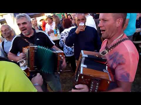 Detva-2018-Jožko CHlebničan a Peťo Kuric- bite že ma bite