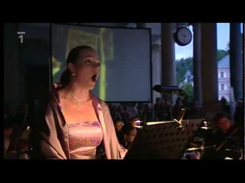 LUCIE SILKENOVÁ: Karlovy Vary International Film Festival 2011 - Film music