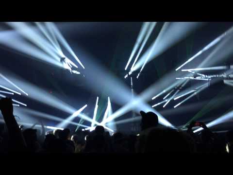 ERIC PRYDZ DROPS Faithless - Not Going Home vs. Insomnia (Eric Prydz Bootleg) at MSG EPIC 3.0