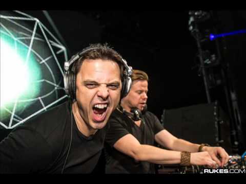 Evol Waves vs. Delerium & Sarah McLachlan - Pushed Out Silence (Markus Schulz Mashup)