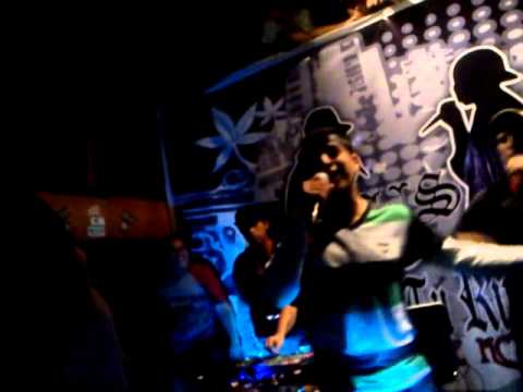 replica 3 de mc leiva vs carlitos