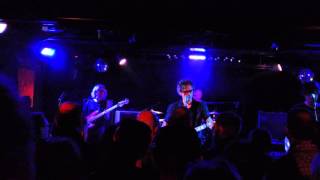 Luna - Malibu Love Nest (live)