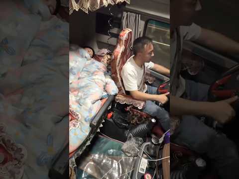 Cuộc sống gia đình tài xế trên xe tải tuy vất vả nhưng rất hạnh phúc #truckesvlogs #familyvlog