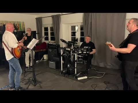 Uhvati Ritam (cover band, ex-YU rock)