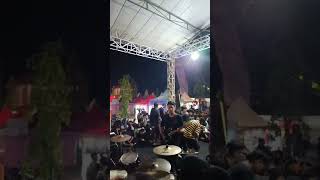 Download lagu Orkeska Gathel Budoyo - Time Bomb (cover) mp3