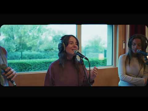 Judit Neddermann feat Olatz Salvador - Lamiak / Dones d'aigua (live session)