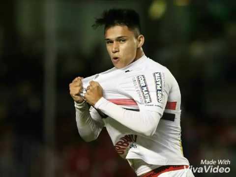 Luiz Araújo  Vendido Lille 35 milhões euros