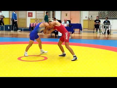 Mario Petrak (HK Lokomotiva) vs Mihael Besenic (Vindija)