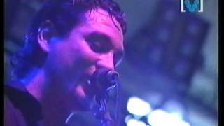 Fun Lovin&#39; Criminals - 03 - Up On The Hill (Big Day Out, 1999)