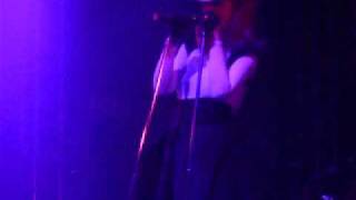 Roisin Murphy - Dr. Zee (Live at Leeds Academy) !!!!!