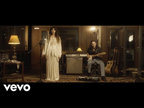 Azure Ryder - Lover Be Brave (Live from The Grove / Acoustic)