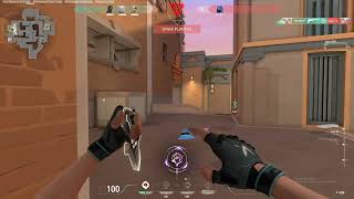 Spotlight Clip
