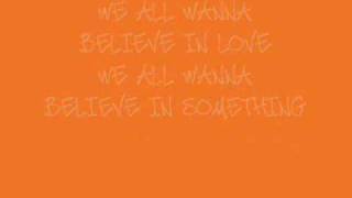 Miley Cyrus-Bigger than us-with lyrics