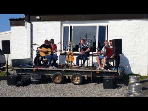 Trail West TMF Monday Club Live at the Lodge