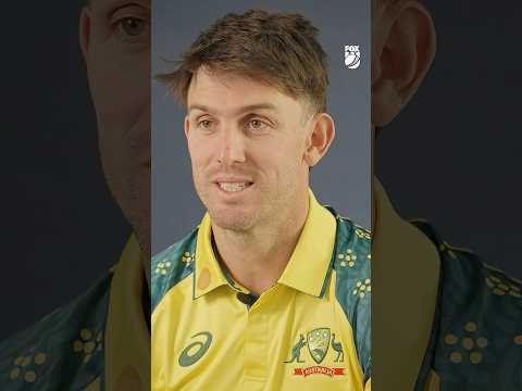 Mitch Marsh roasts Mark Waugh 🤣