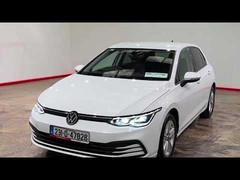 Volkswagen Golf 1.0 AUTOMATIC - STANDARD - ETSI AC - Image 2
