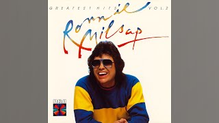 Ronnie Milsap - She Keeps The Home Fires Burning