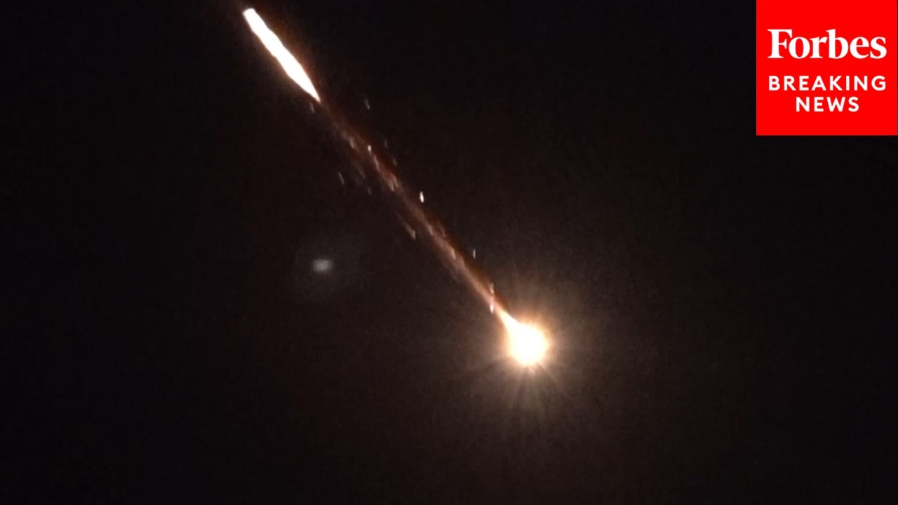 Video | Iranian Missiles Seen In The Sky Above The West Bank